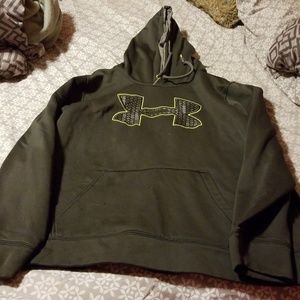 Under armor sweatshirt